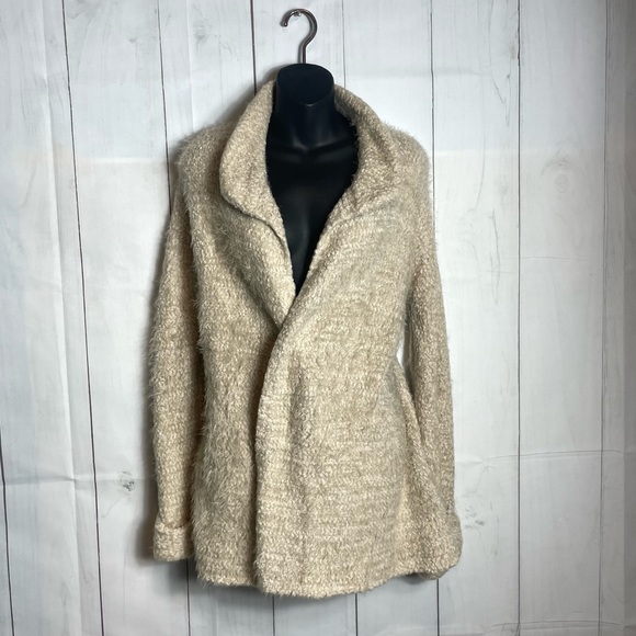 TOBI Oversized so SOFT Long Fuzzy Cover Up Sweater Small Cardigan Teddy - Picture 3 of 9